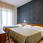 Atlas Hotel 3*