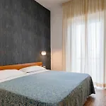 Atlas Hotel 3*