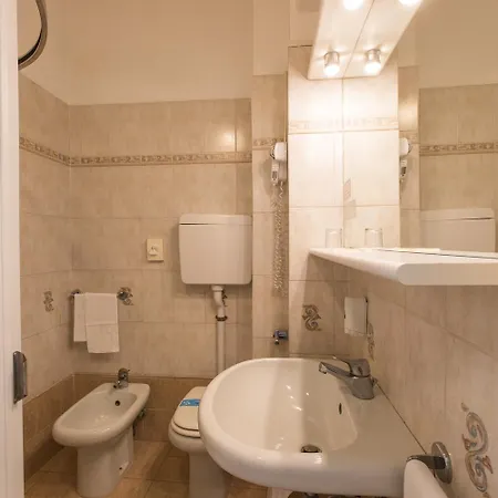 Hotel Atlas 3*