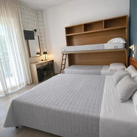 Atlas Hotel 3*