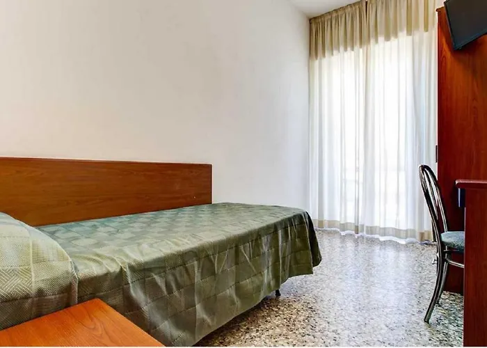 Hotel Atlas 3*