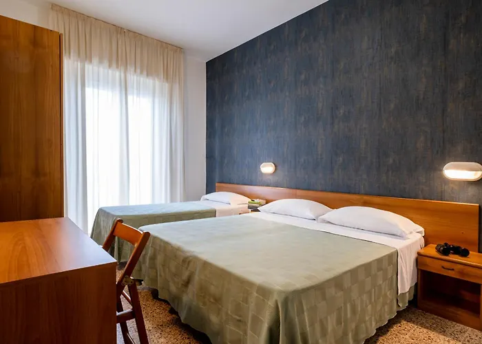 Atlas Hotel 3*