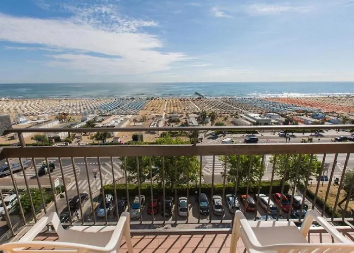 Atlas Hotel 3*